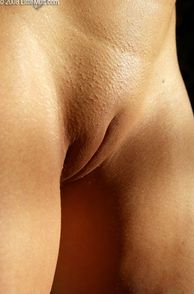 Smooth Shaven Pussy Close Up